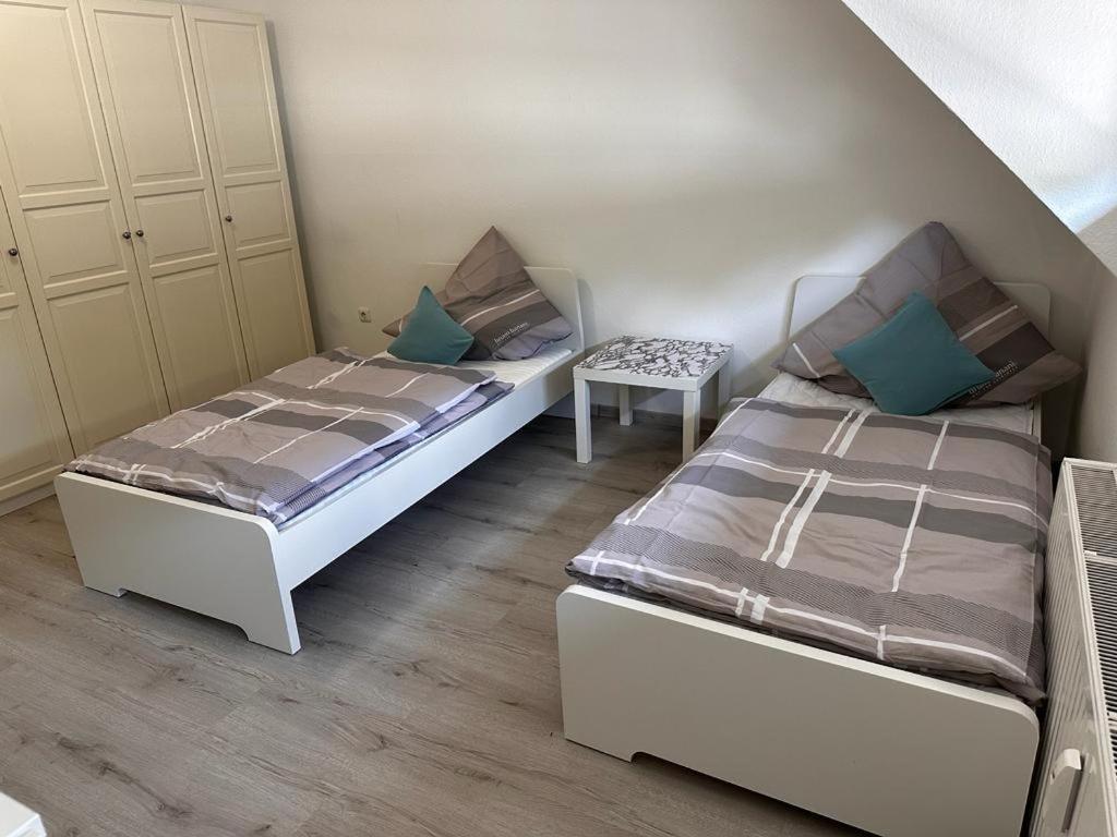 A&V Apartments Wunderschoene Rheinblick Wohnung Zum Entspannen Apt Ela ドゥイスブルグ エクステリア 写真